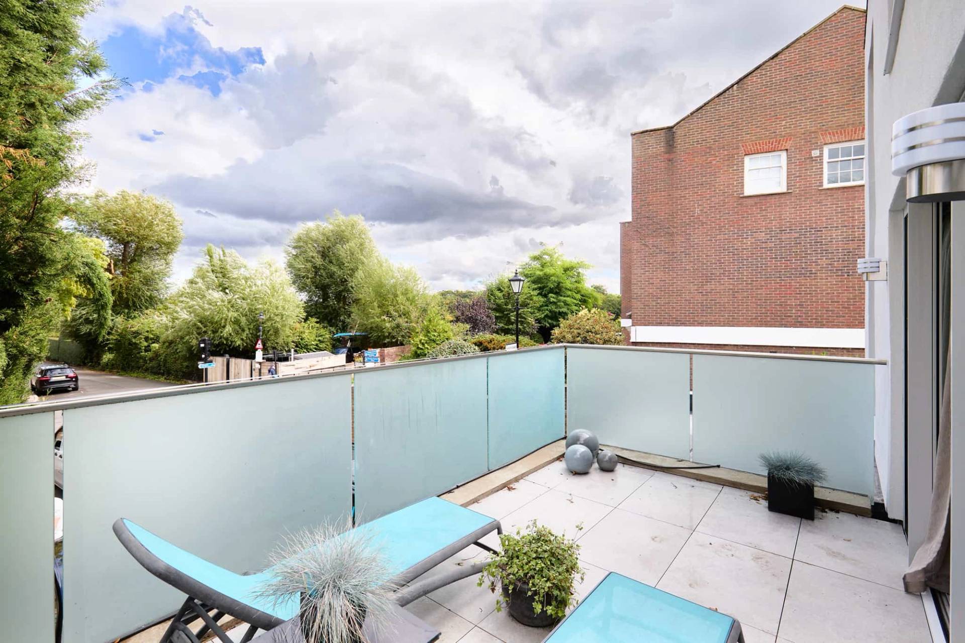 Bright family dining room in W4 property, Love Locations