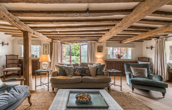 Historic timber-framed home with lake GU5 – Love Locations