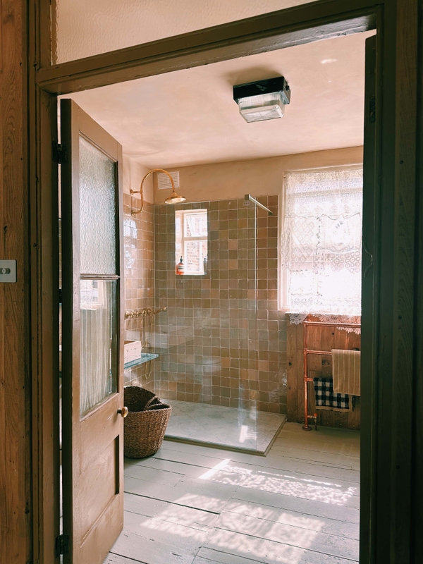 Love Locations Victorian Portobello house, historic property with timeless elegance.
