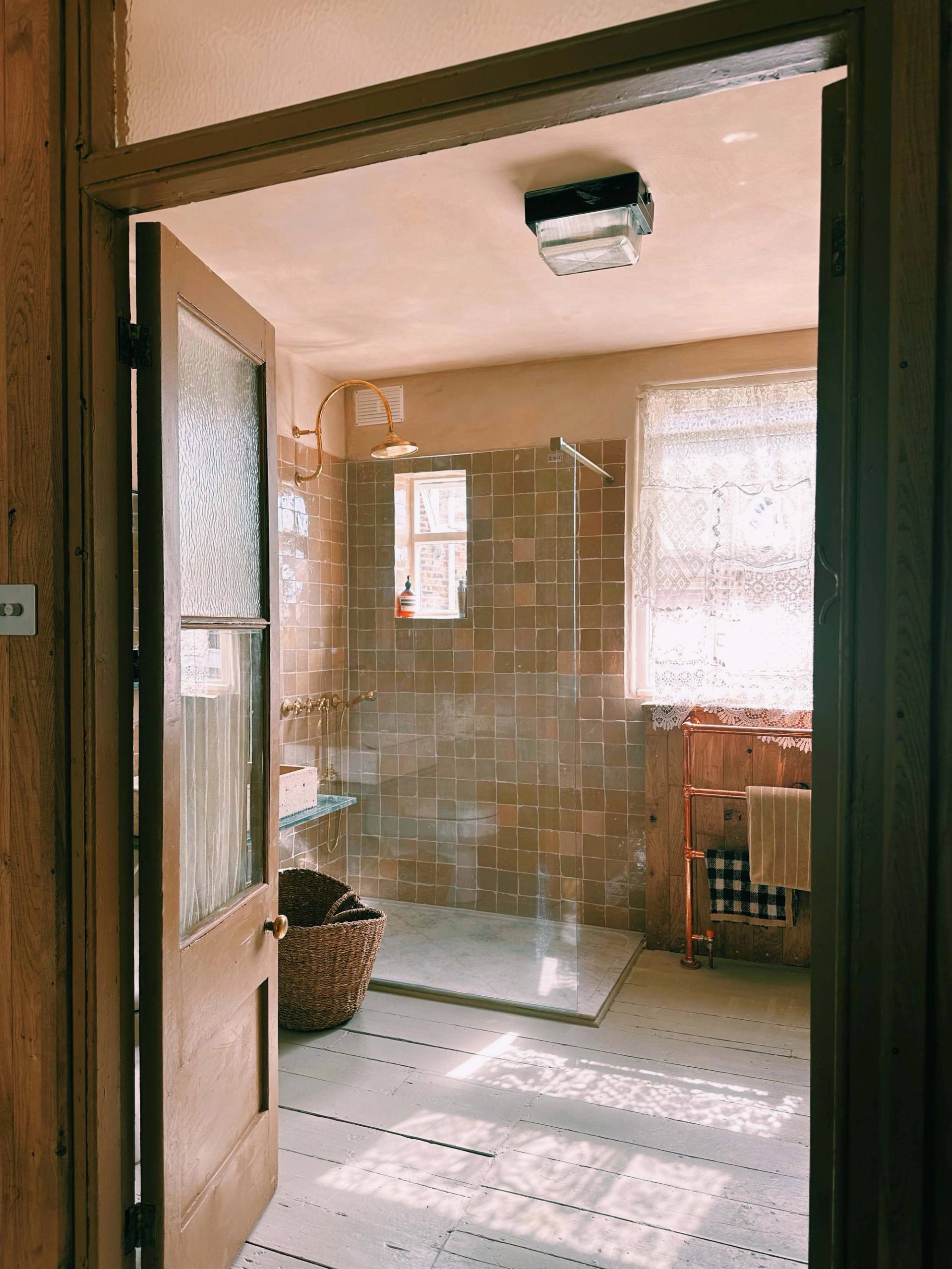 Love Locations Victorian Portobello house, historic property with timeless elegance.