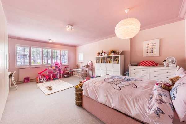 Family bathroom with walk-in shower in NW2, Love Locations