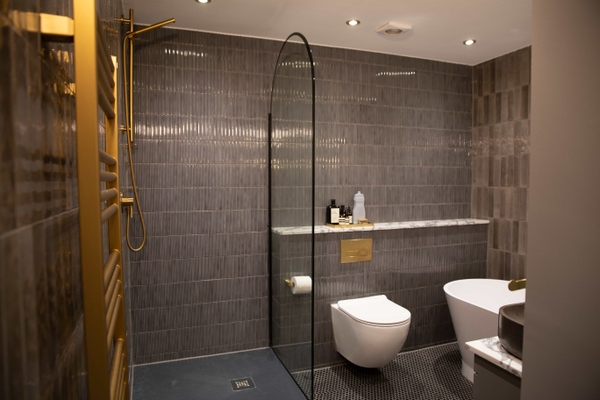 Contemporary industrial interior in a 1930s building Upper Clapton Hackney – Love Locations