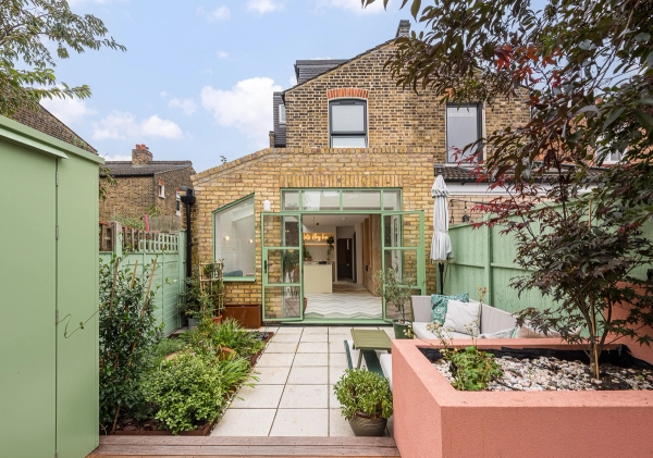 Children’s bedroom with colourful decor in North London, Love Locations