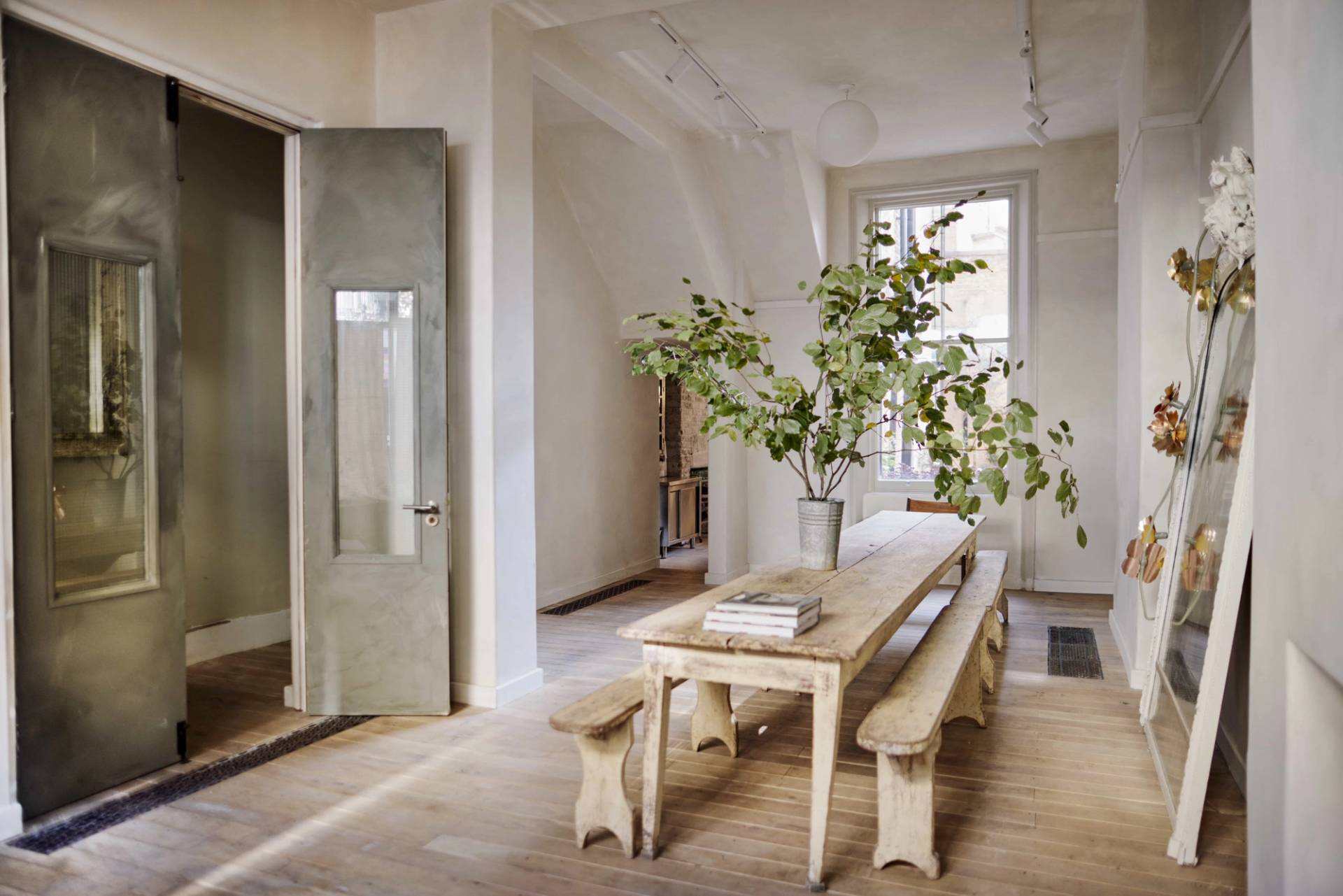 Historic Victorian Portobello house with classic architecture, showcased by Love Locations.