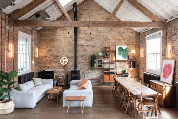 Angel North London kitchen studio with large windows and island – love locations