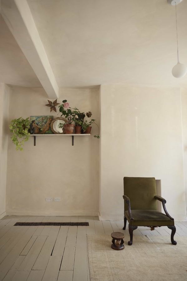 Restored Victorian Portobello house, combining historic charm and elegance, listed by Love Locations.