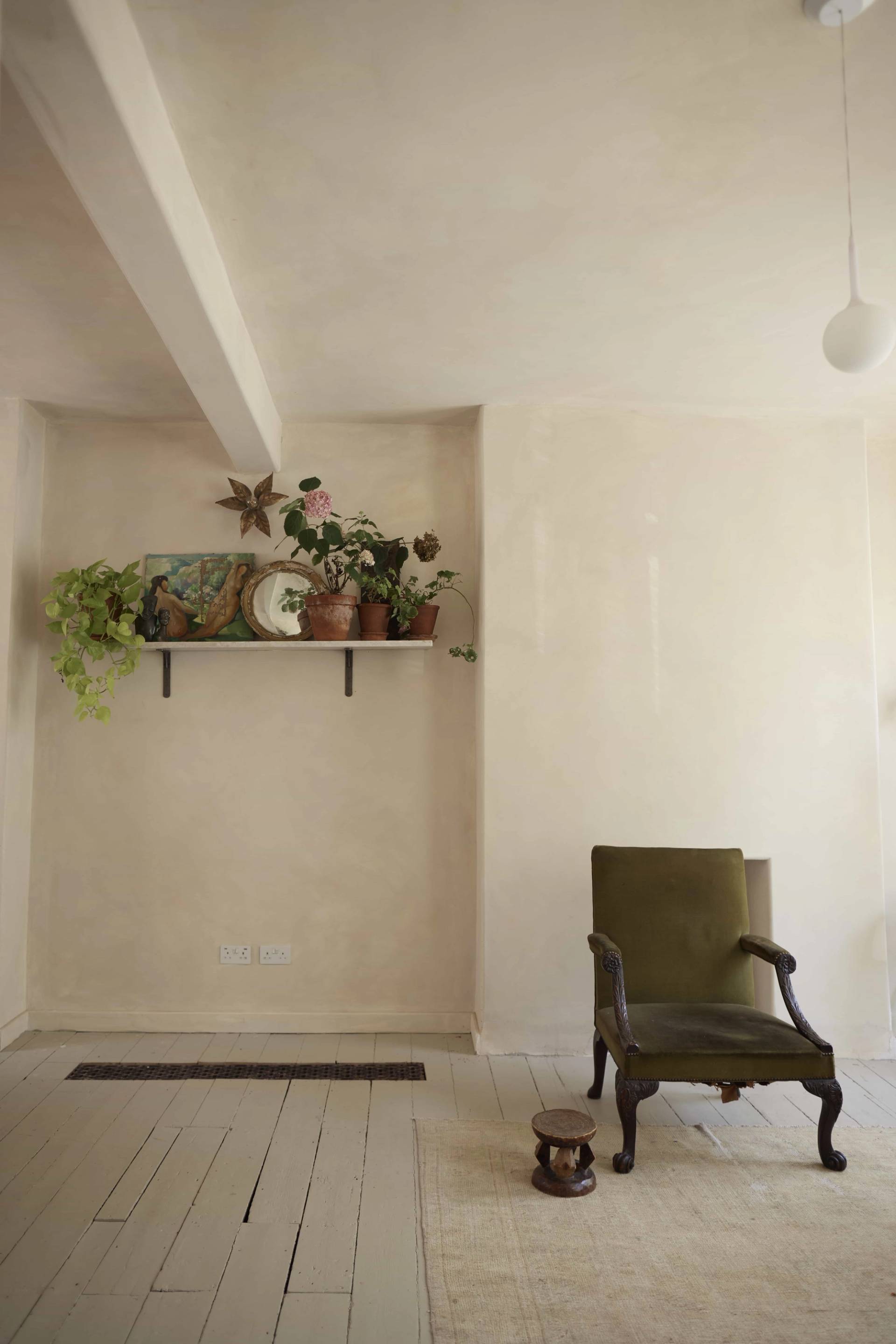 Restored Victorian Portobello house, combining historic charm and elegance, listed by Love Locations.