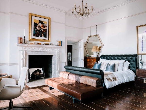 Berkshire Georgian property in Bracknell RG42 – Love Locations