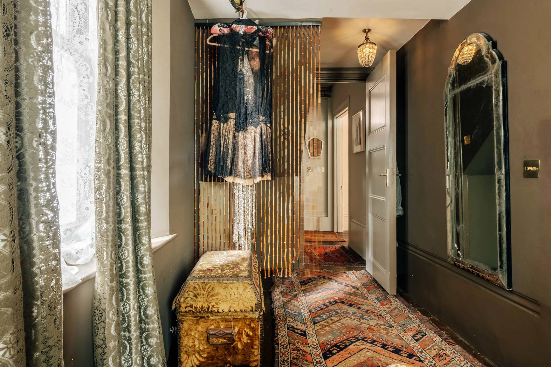 Period Hackney house with elegant fireplace and antique furnishings – Love Locations