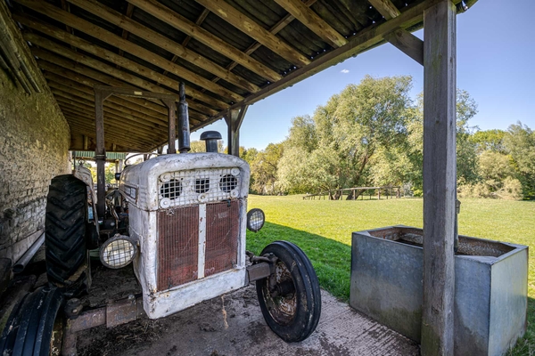 Rural farm estate with classic English character – Love Locations