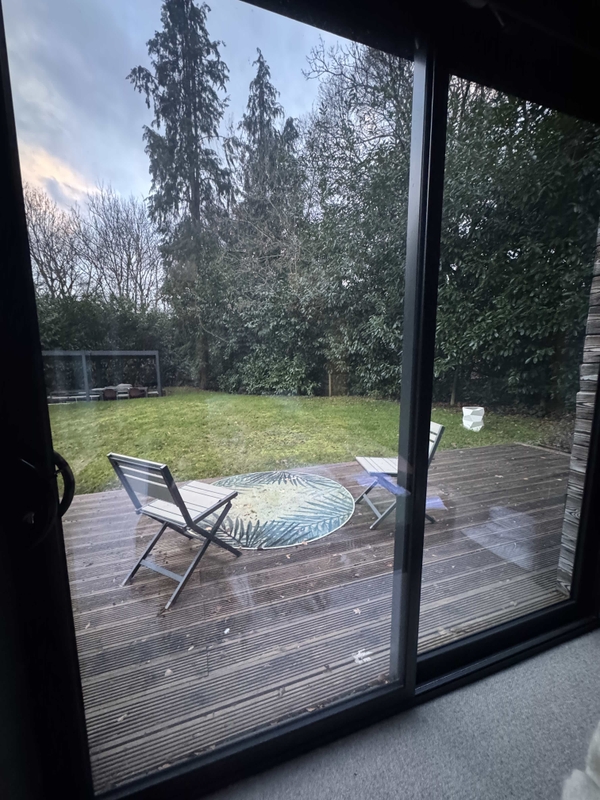 Contemporary house design with expansive windows in RG8 Reading – Love Locations