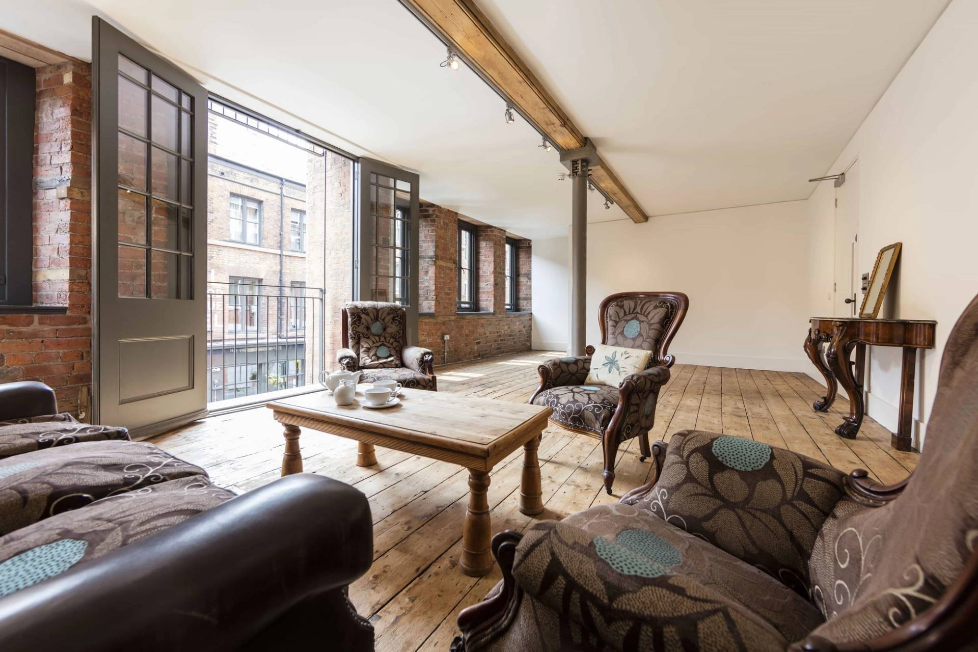 Historic industrial interior in M4 Manchester, Love Locations