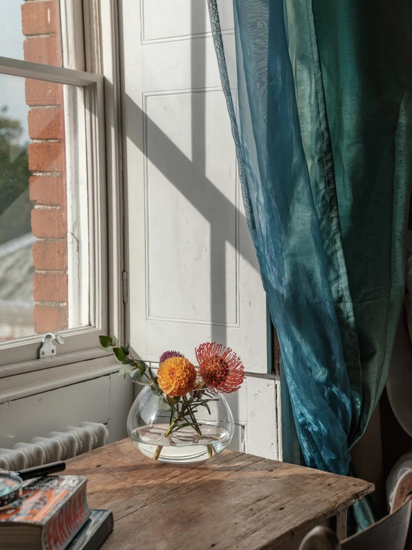 Bracknell Berkshire historic residence RG42 – Love Locations
