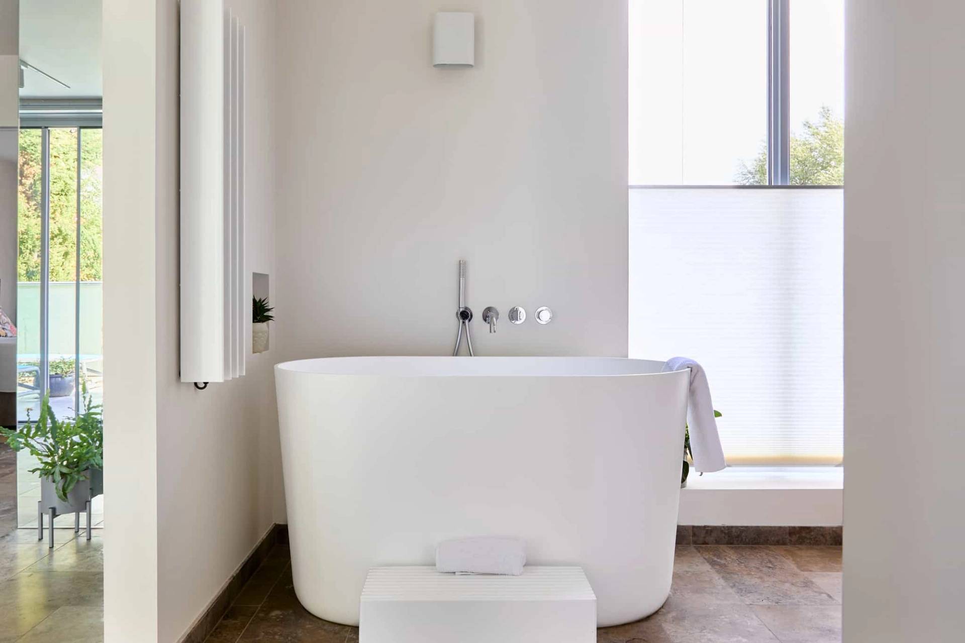 Self-contained annexe in W4 property, Love Locations