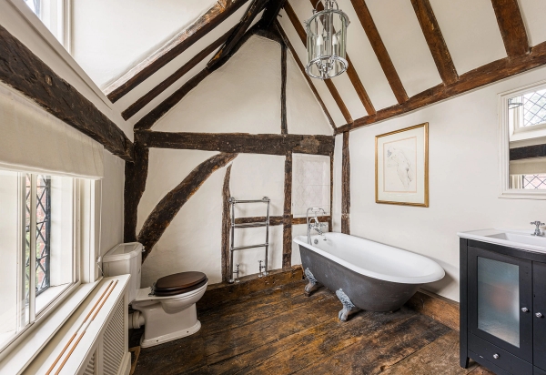 Tudor hall house with parkland Guildford – Love Locations