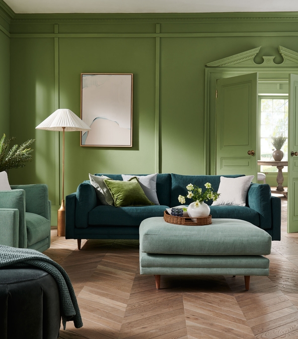 Spacious multi-functional studio with custom backdrops in NW10 North West London – love locations