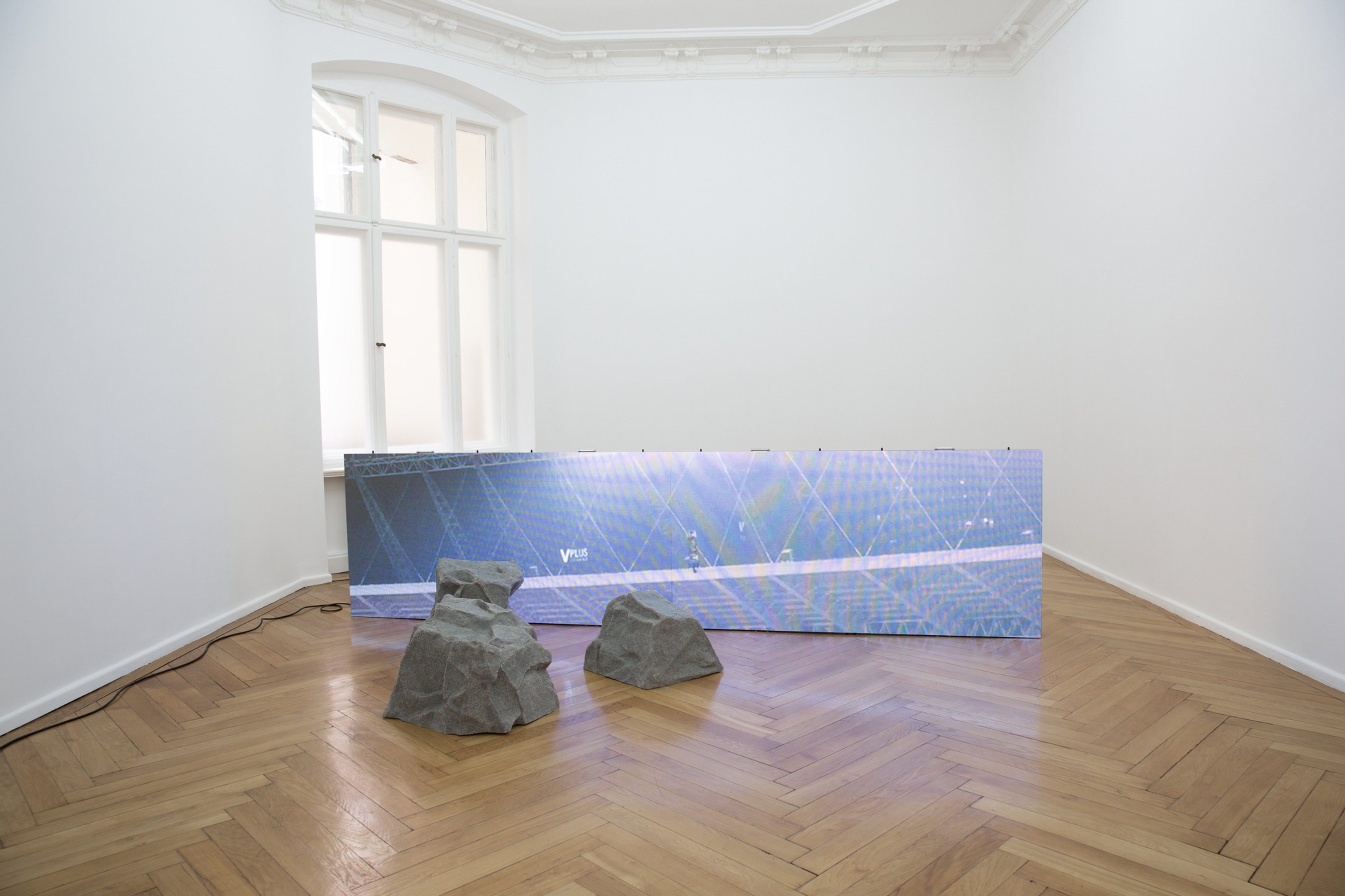 Recent Horizons (002)