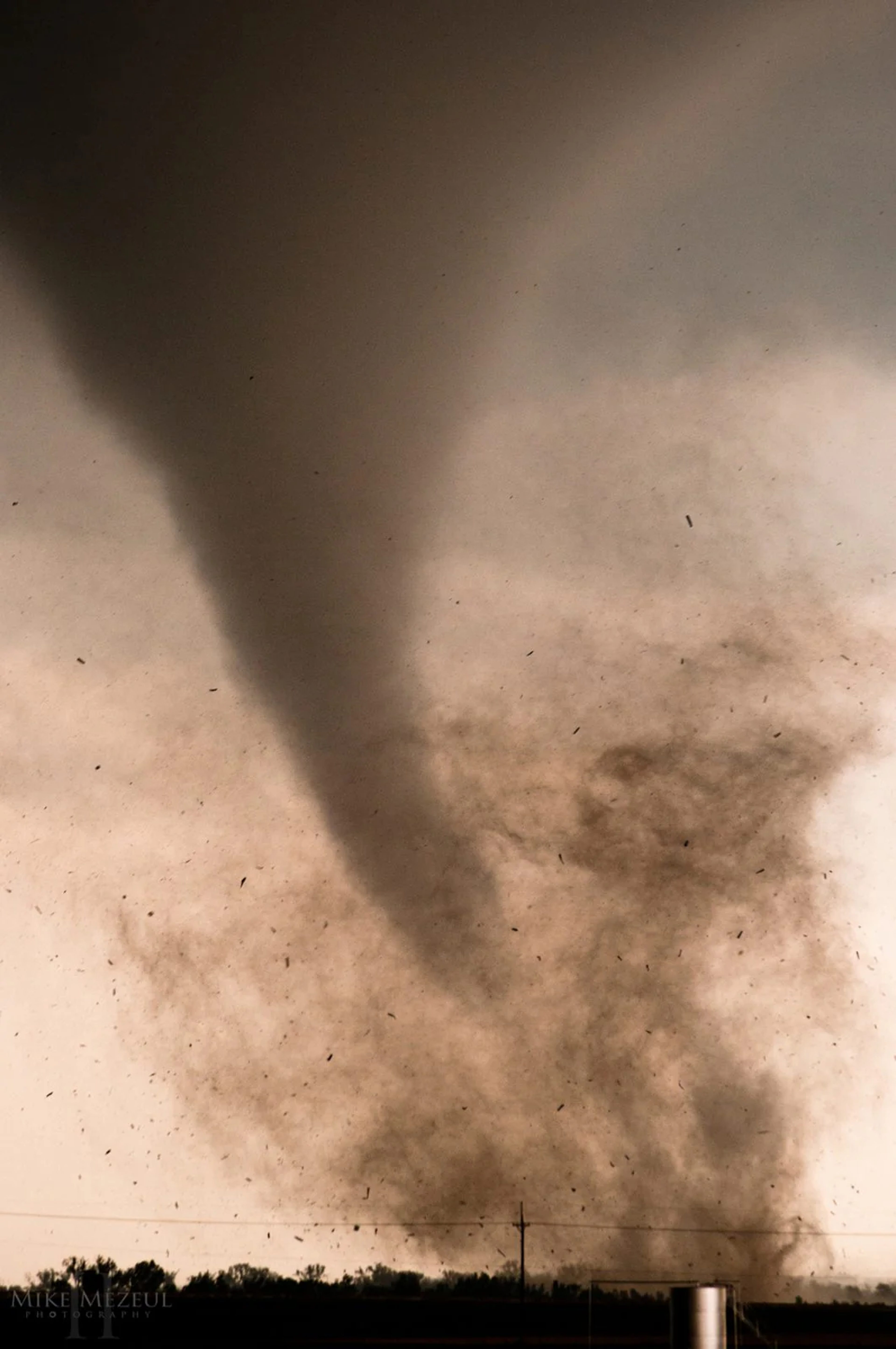 An EF-4 tornado moves through Chickasha, Oklahoma on May 24, 2011