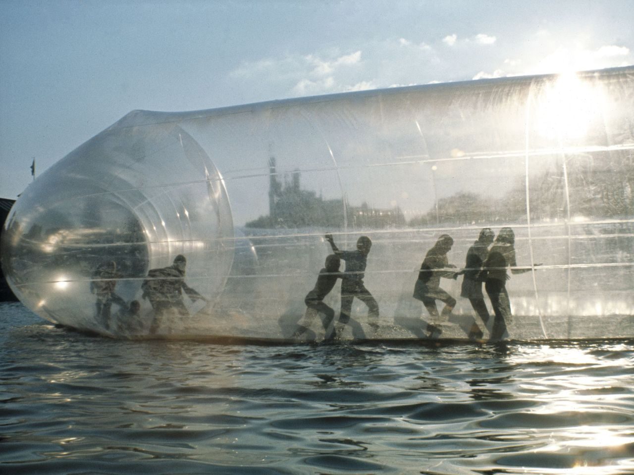 Waterwalk tube (001)