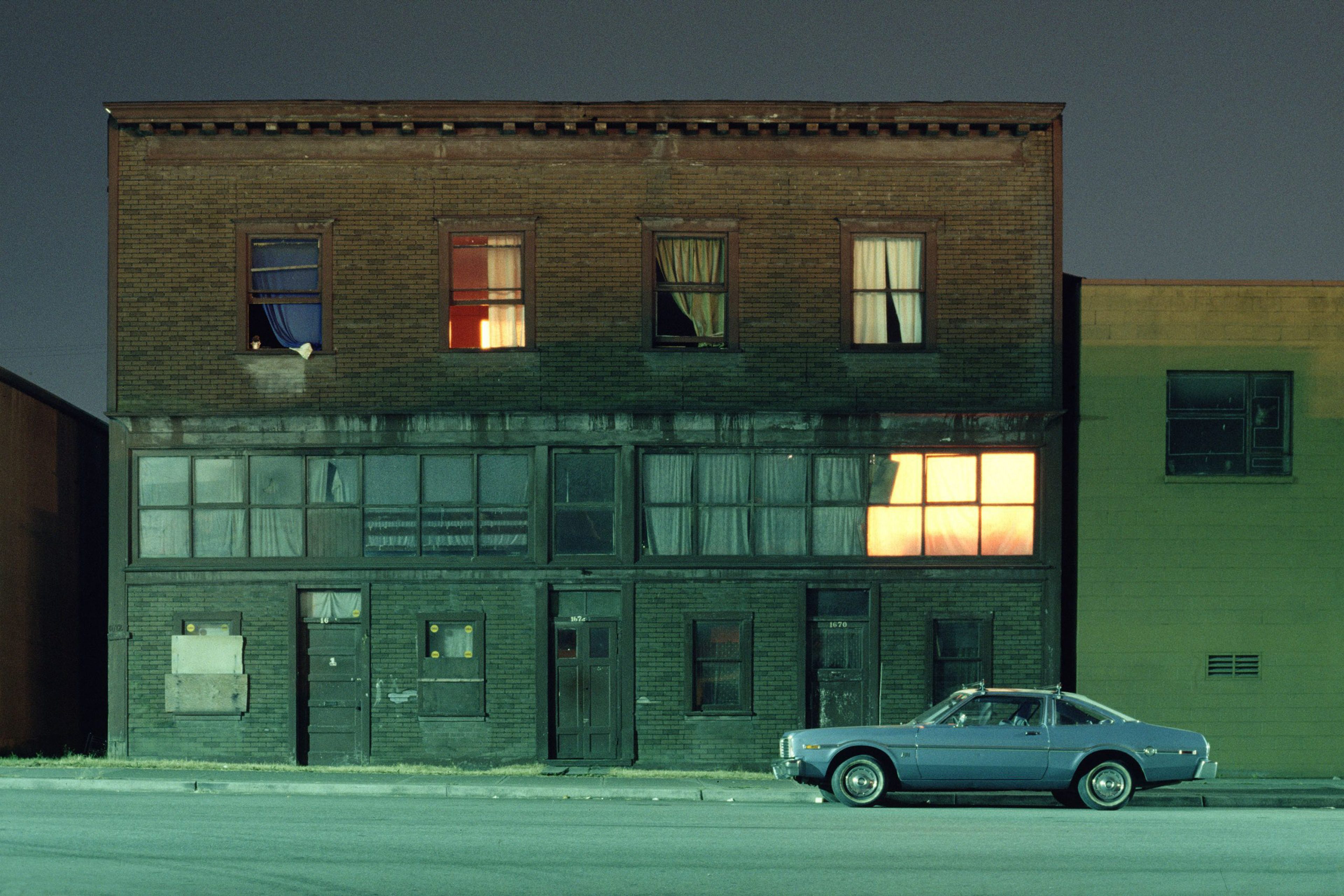 Car and Building, Franklin Street