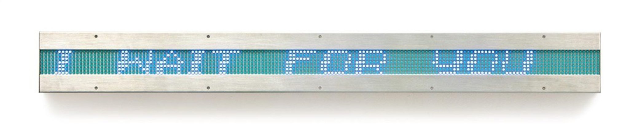 Jenny Holzer, réalisée sous la forme d'un panneau à diodes LED affichant le texte en mouvement « I WAIT FOR YOU »