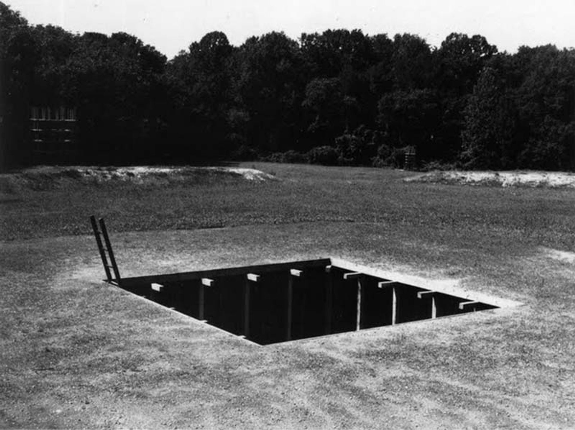 Perimeters, Pavilions, Decoys