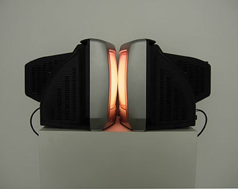 The Kiss (Light Box)