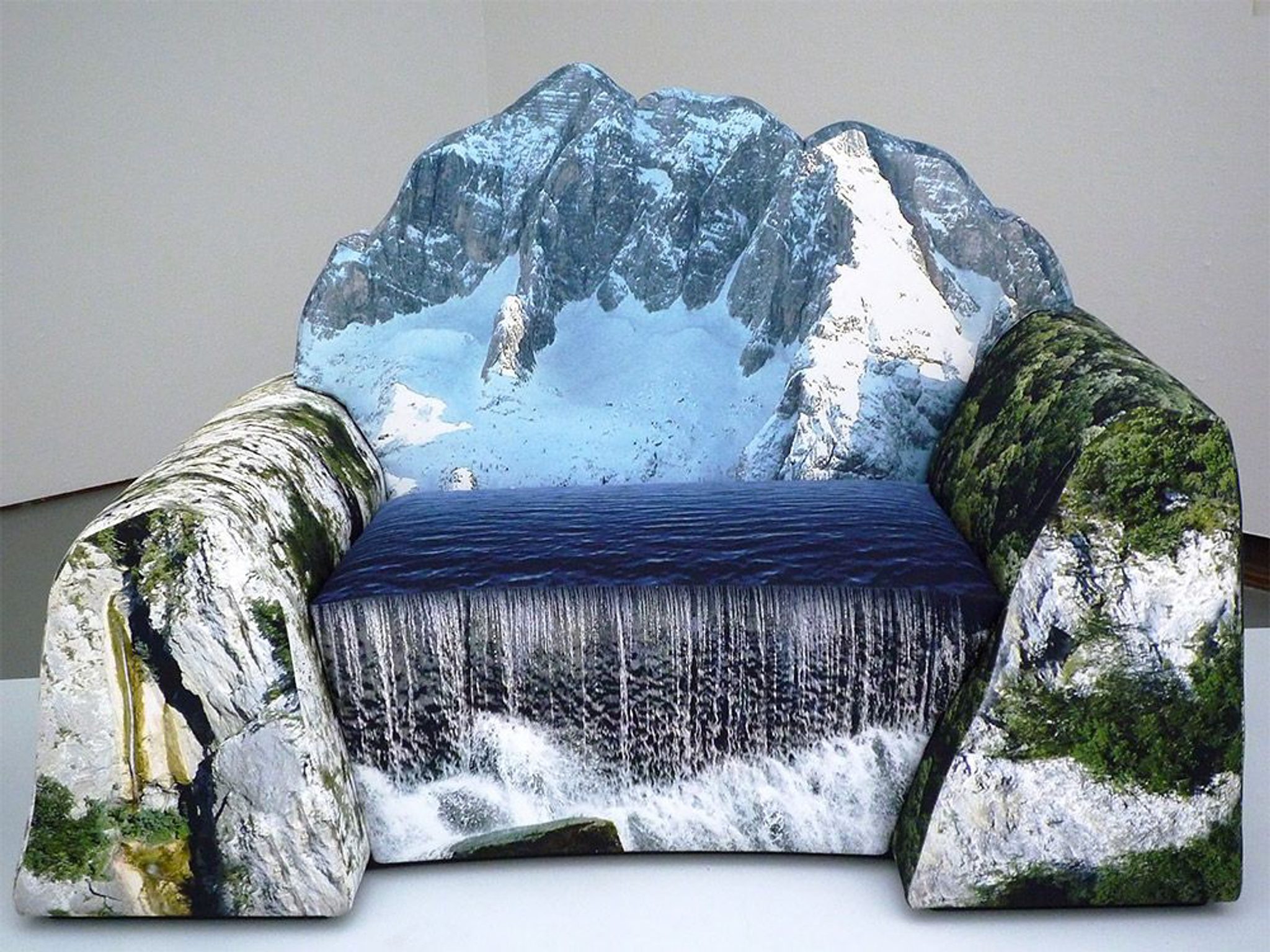 Montanara Couch
