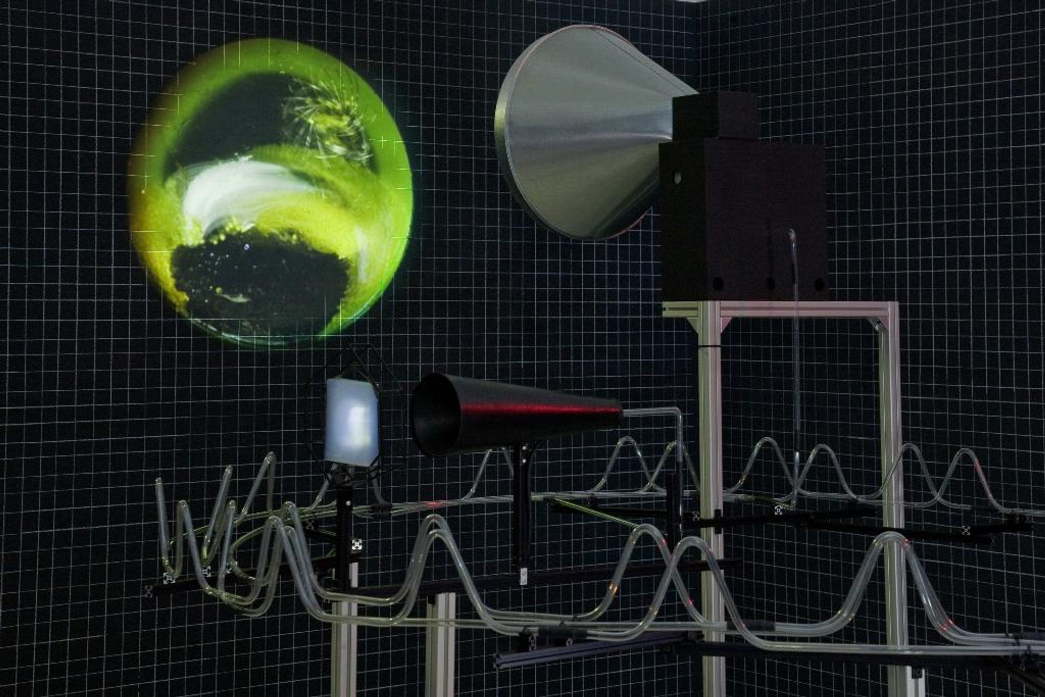 Wolken-Kern-Scanner, IM TROPOSPHAEREN-LABOR (002)