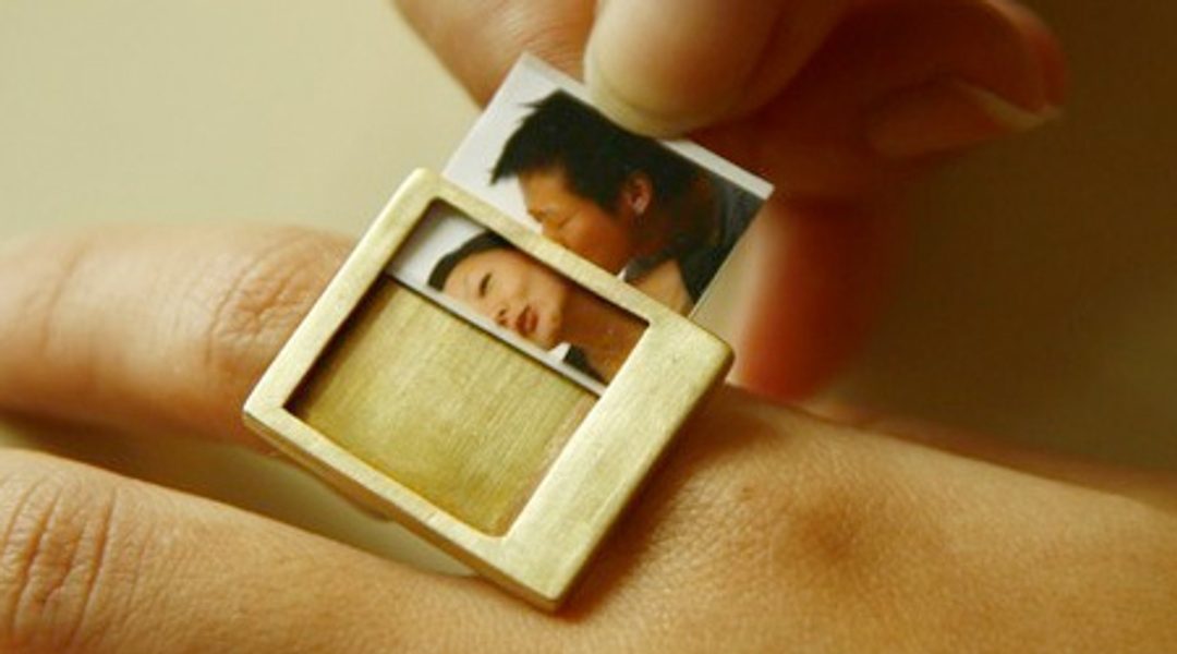 Kiss Ring