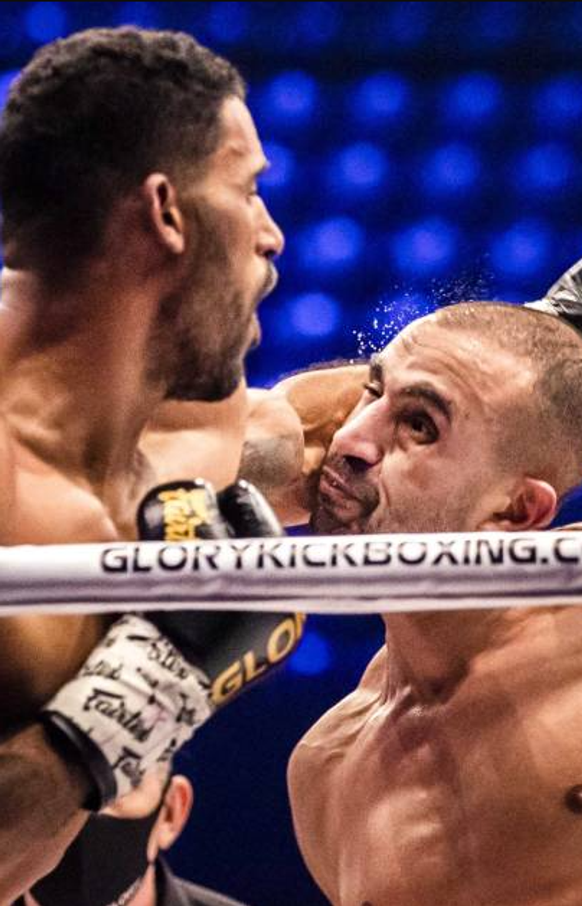 Vídeos: Glory 76 con Badr Hari, Benjamin Adegbuyi, Cédric Doumbé y Levi Rigters