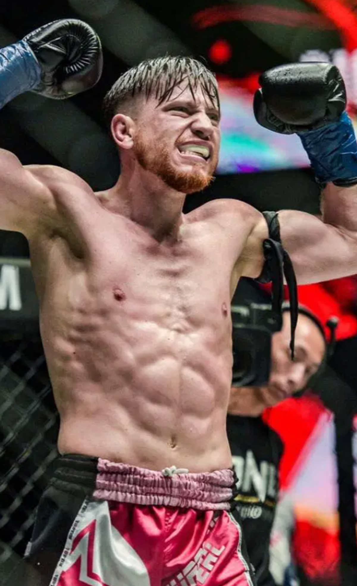 Enriko Kehl sorprende a Chingiz Allazov, Rodtang derrota a un aguerrido Danial Williams y resumen Thai semanal con Petpanomrung, Chujaroen, Superlek y Panpayak