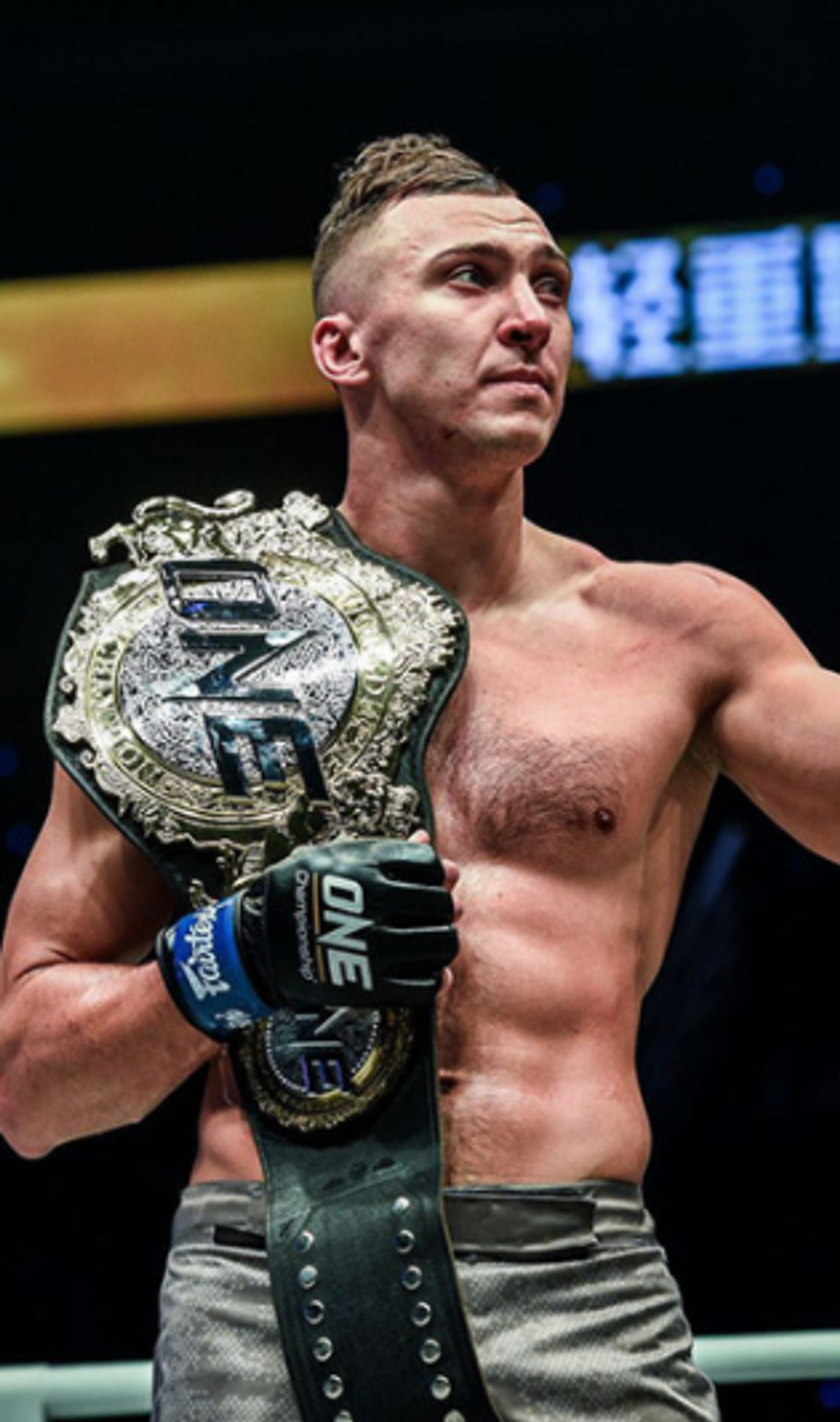 Littewada noquea en SingMaWin, Roman Kryklia defiende cinturón en ONE: Collision Course y Dmitrii Menshikov vence en RCC 8