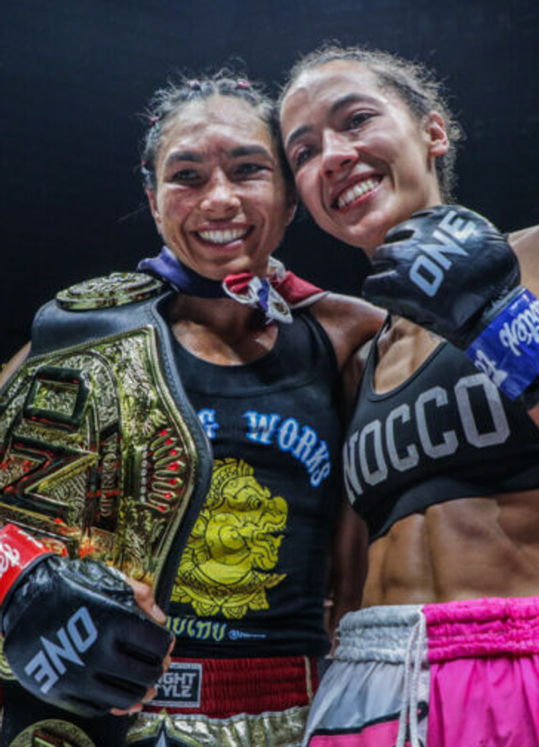 Janet Todd se convierte en doble campeona después de derrotar a Lara Fernández en ONE 159