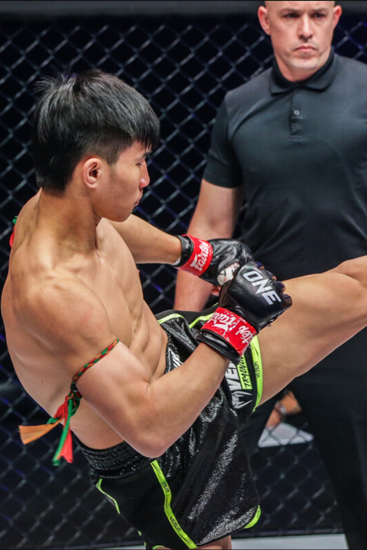 Tawanchai y Guto Inocente noquean en ONE 158, Khalid El Bakouri y Kevin van Heeckeren avanzan en torneo en Enfusion 107