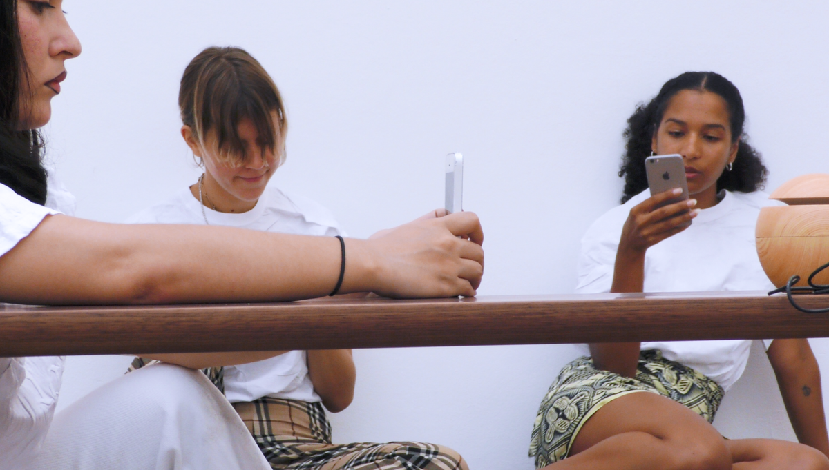 Dorota Gawęda and Egle Kulbokaite, Young Girl Reading Group 145, 2017