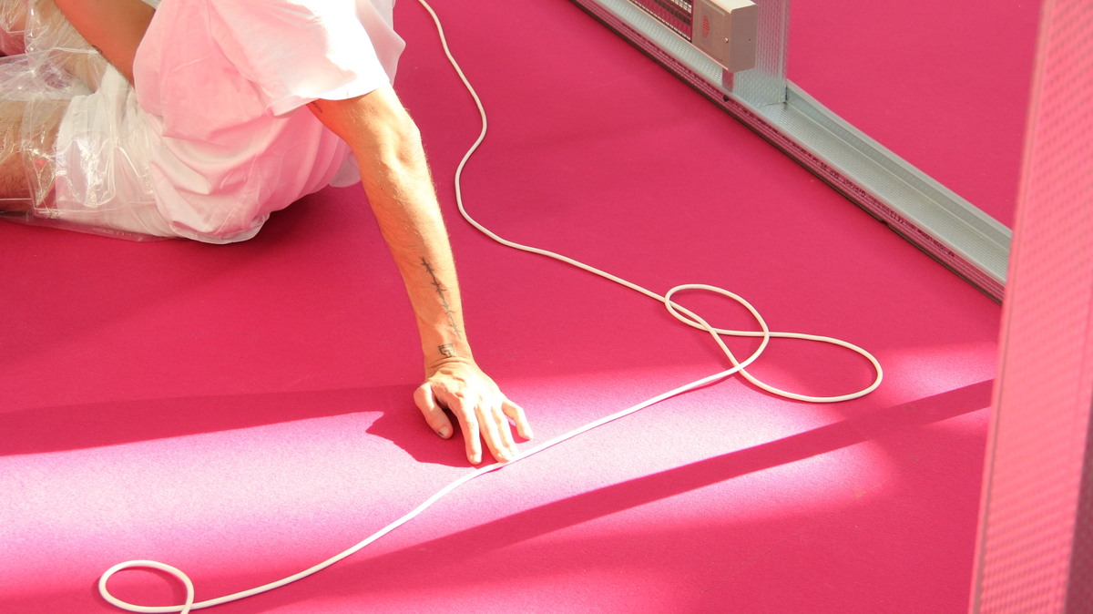 DOROTA GAWĘDA & EGLĖ KULBOKAITĖ, YGRG 154: Body Heat  , 2018. Performance at Alt_Cph18, Copenhagen.