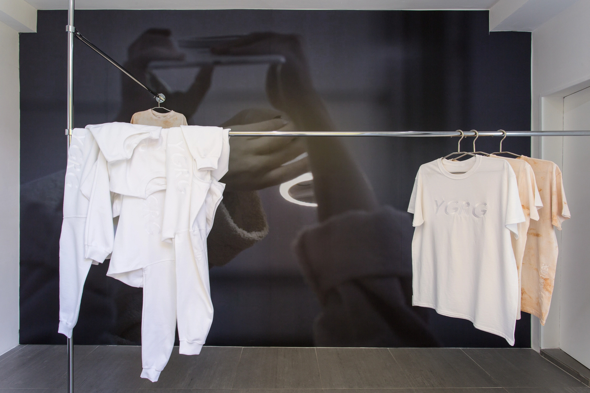YGRG Outlet  [exhibition view]