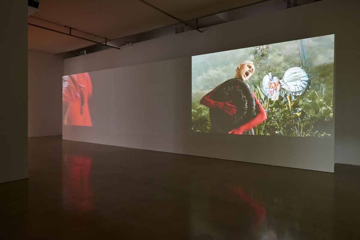 Mouthless Part II, 2021 Three-channel video installation, 23:08 min