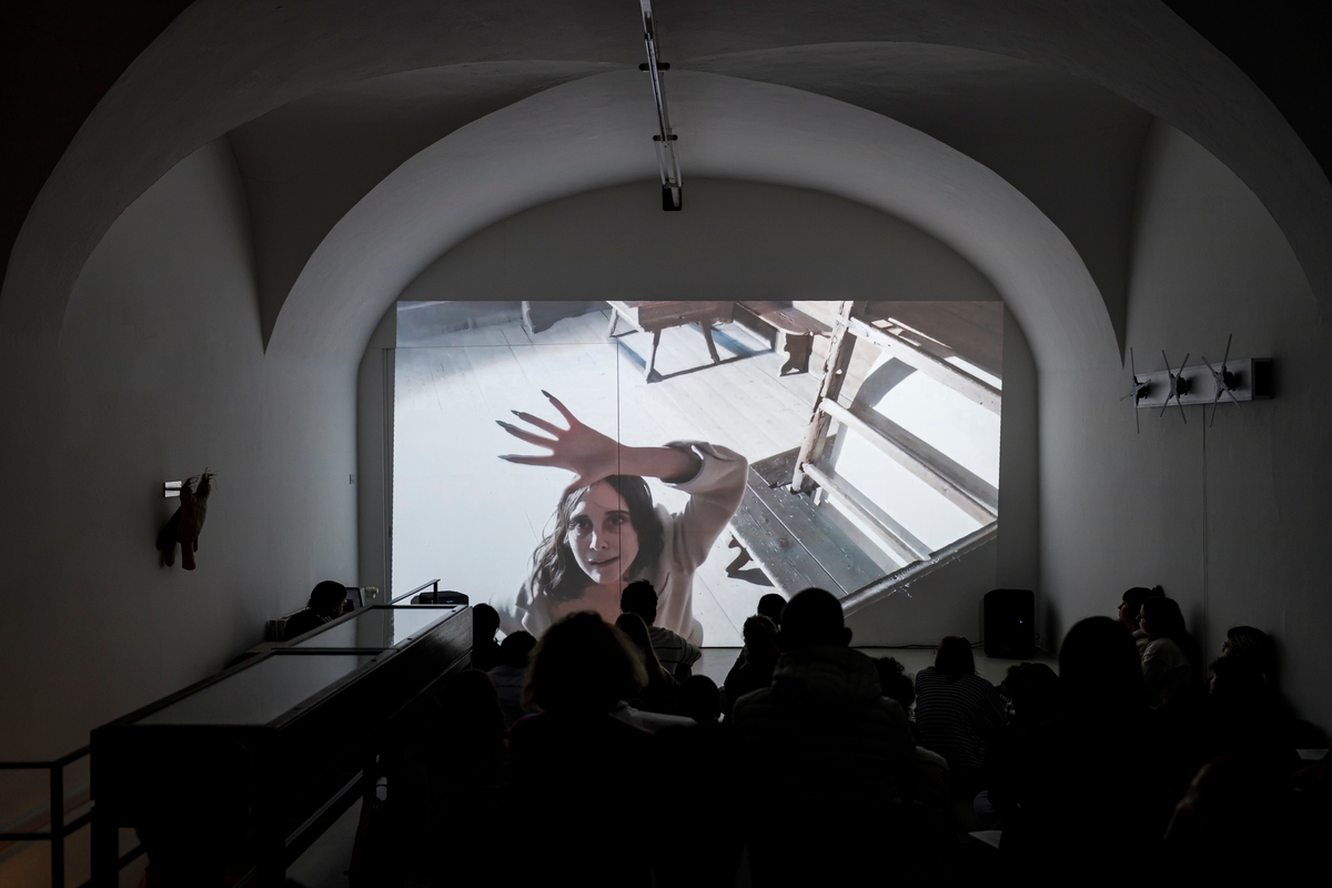 THE LYING BODY: ONLY THE FUTURES REVISIT THE PAST