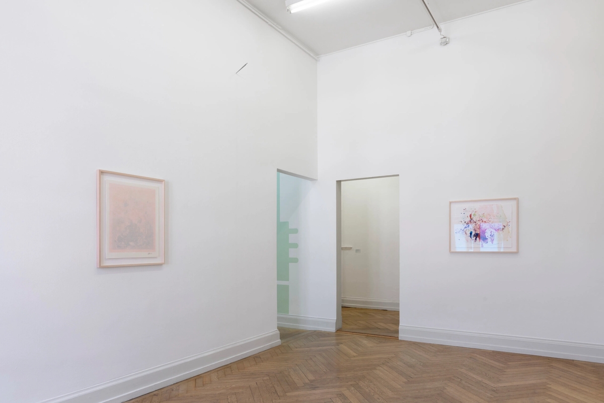 Im Wartesaal der Zeit, Kunsthalle Palazzo, 2021 (exhibition view) . Photo: Jennifer Merlyn Scherler.