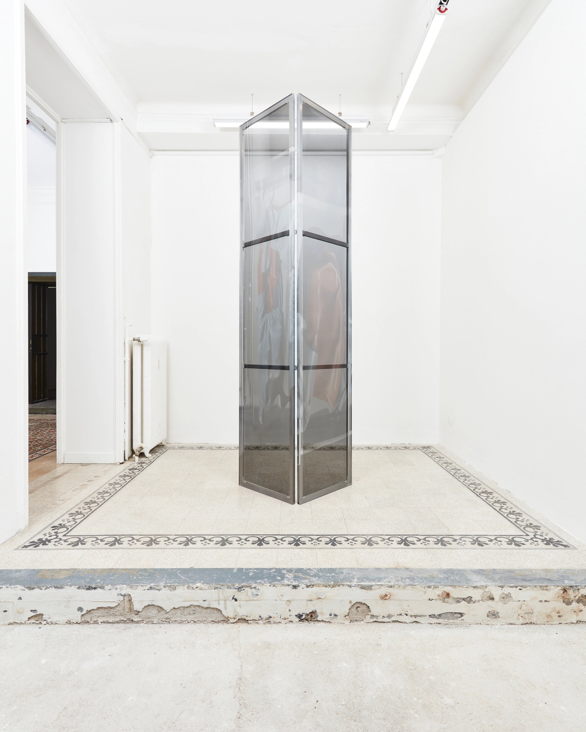 Incommunicability is itself a source of pleasures - solo exhibition