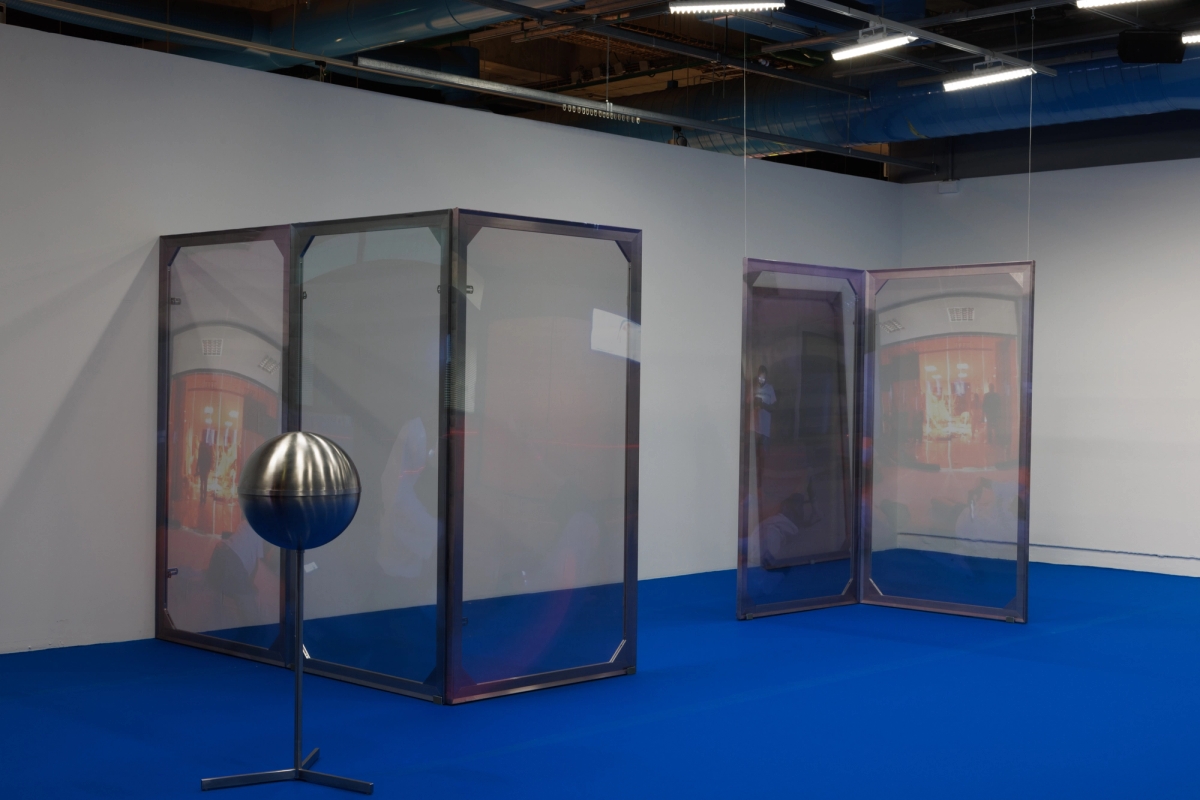 Dorota Gaweda & Egle Kulbokaite, SULK, Festival Move, Centre Pompidou, (c) Herve Veronese