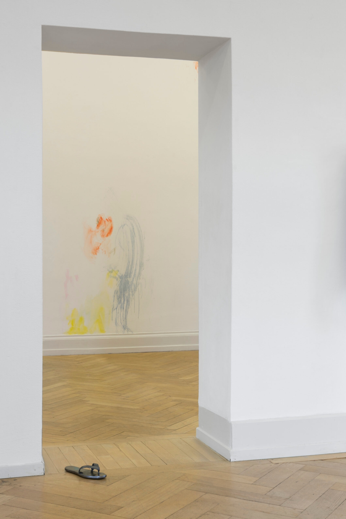 Im Wartesaal der Zeit, Kunsthalle Palazzo, 2021 (exhibition view) . Photo: Jennifer Merlyn Scherler.