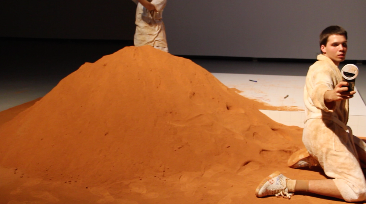 DOROTA GAWĘDA & EGLĖ KULBOKAITĖ, YGRG 14X: reading with a single hand, 2017