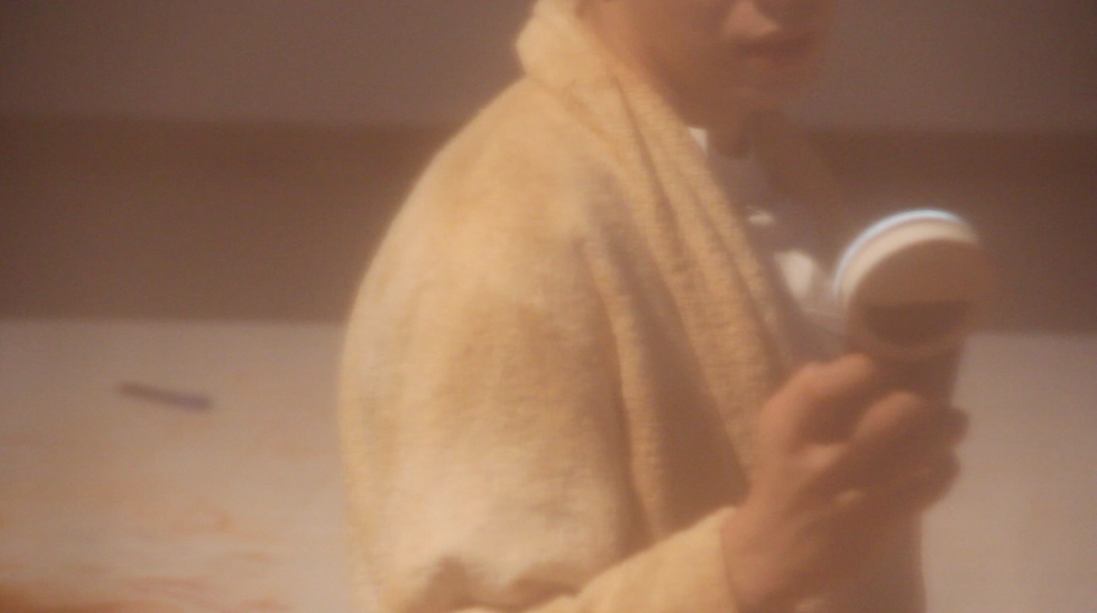 DOROTA GAWĘDA & EGLĖ KULBOKAITĖ, YGRG 14X: reading with a single hand, 2017