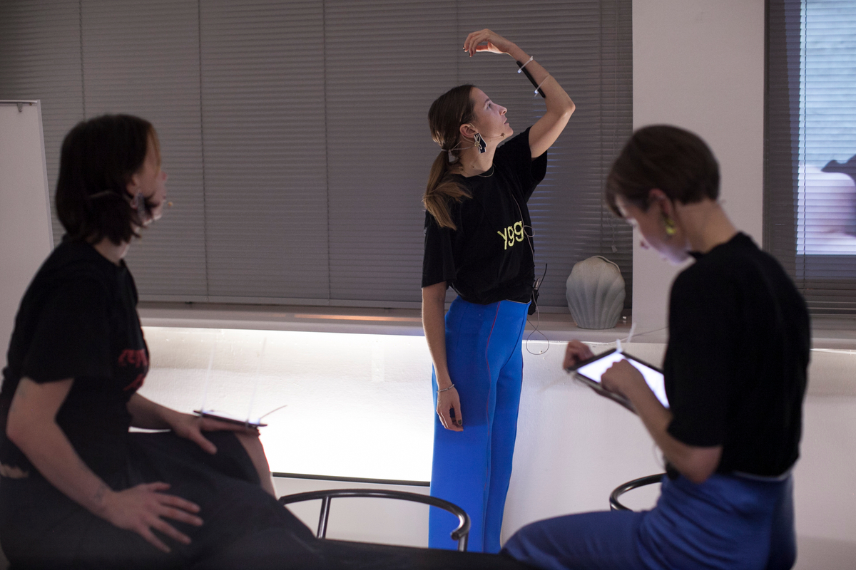 YGRG151:folding city , 2017 [performance]