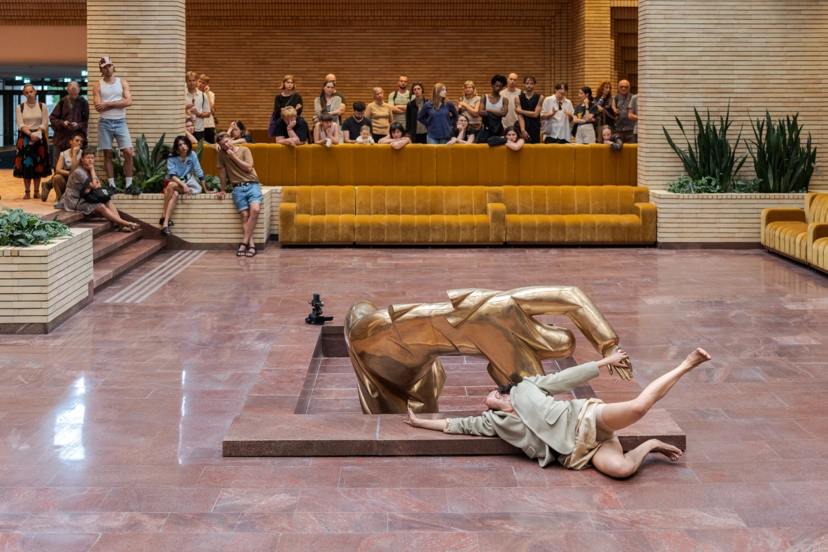 -lalia
2023, curated programme VB23, Lithuanian National Drama Theatre,  Vilnius. Photo:  Andrej Vasilenko.