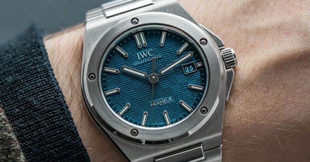 IWC Schaffhausen Ingenieur Automatic 40 with green dial and stainless steel case