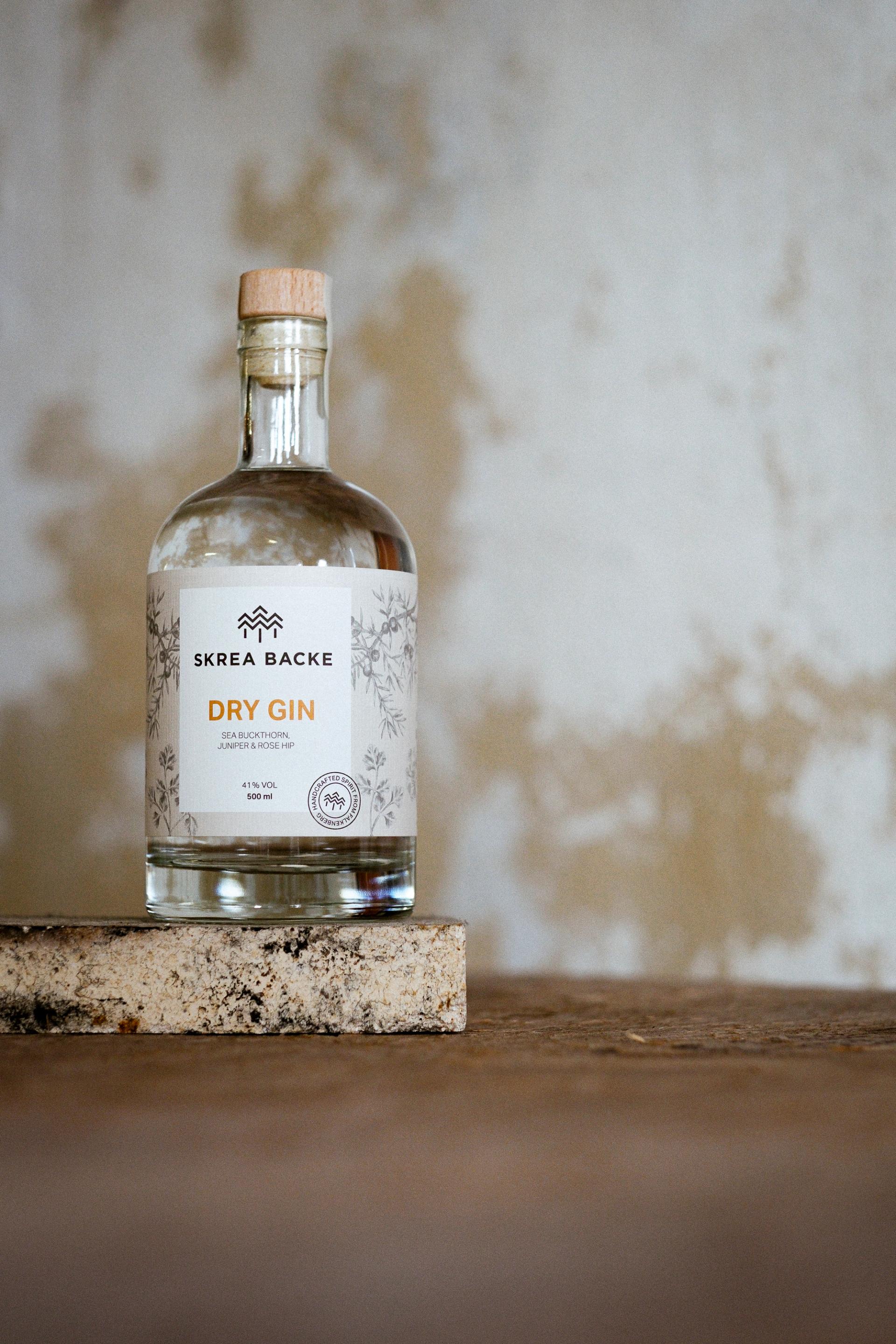 Dry Gin av Skrea Backe